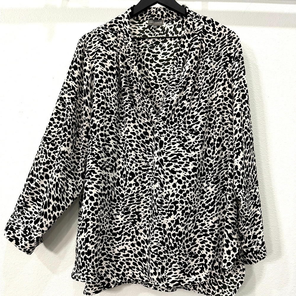 Vince Camuto Animal Print Top